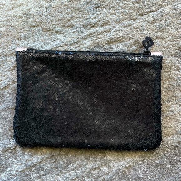 Ipsy Glam Bag - Betty Boop - Picture 3 of 6